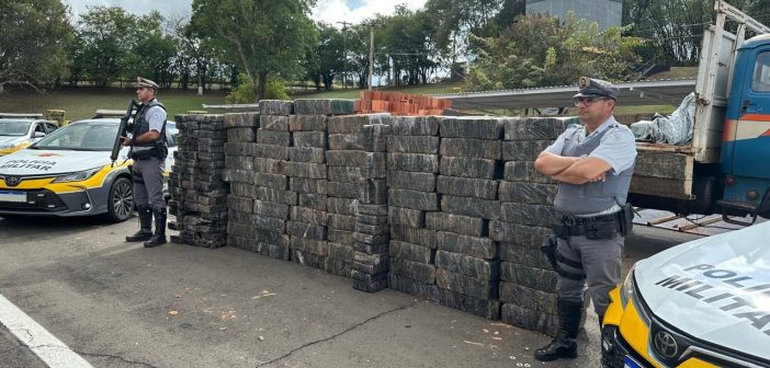 Em Tatuí Polícia apreende mais de 2 toneladas de erva